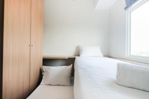 Modern and Bright 2BR Springlake Apartment By Travelio