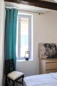 ROGERIO en PLEIN CENTRE DE LISLE SUR SORGUE