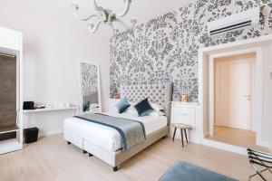 Rhea Silvia Luxury Navona