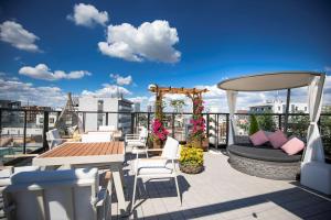SOLA HOTEL