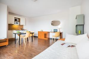 Zenitude Hotel-Residences Les Portes de l'Ocean à Saint-Nazaire à  partir de 52 €