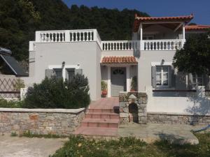 Villa Tillia Skopelos Greece