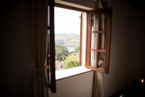 ESPIGUEIRO DA CASADA VILLA RURAL - FOZ DO DOURO by LW