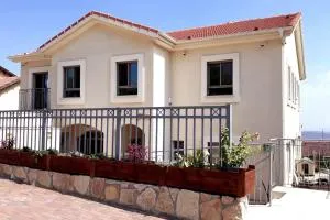 Villa Netofa (Kosher) - Nir David