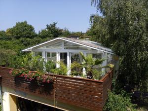 Bungalou Greenhouse just 15 min from the Old Town Bratislava Slovacia