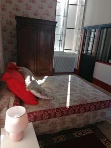 B&B / Chambres d'hotes CHATEAU DE CHAVANNES : photos des chambres