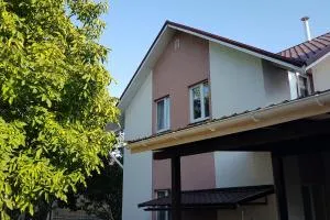 GoraTwins guest house near Boryspil airport - Revnoye