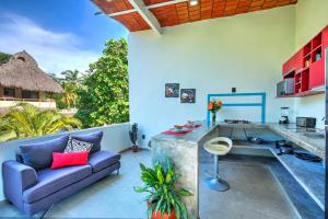 CASA KANELO