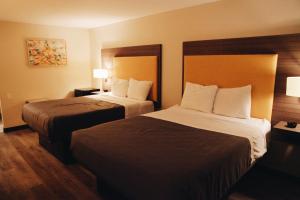 All Seasons Inn & Suites