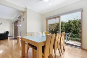 Apartments on Church 7 - Family Lakeside Escape