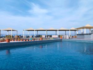 Golden Tulip Muscat