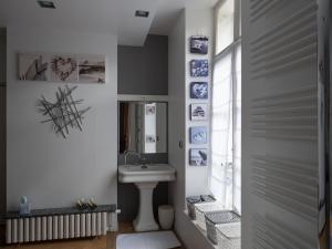 Une maison en ville, Hyper Centre ville, Spa