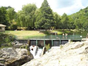 Maisons de vacances Gite du Chateau de Retourtour : photos des chambres