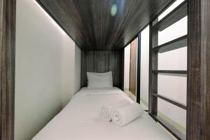 Elegant and Modern 2BR Apartment at Signature Park Grande By Travelio