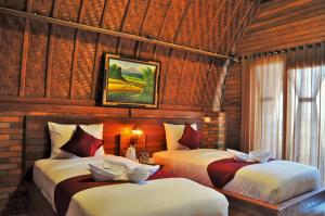 Bungalow Nhìn Ra Biển (Bungalow with Sea View)