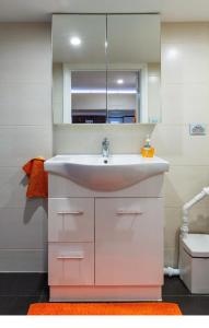 Modern & homely comfort