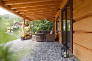 Agrodomki z bali Konradow