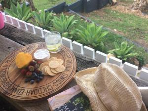 Ahoy Cottage by Discover Stradbroke