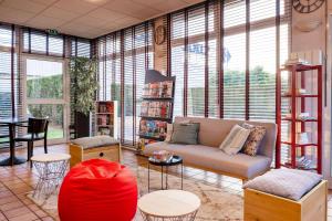 Hotels Comfort Hotel Montlucon : photos des chambres