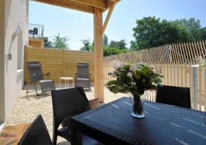 Appartements CLOS DES THERMES A JONZAC : photos des chambres