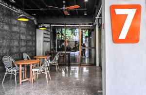 7 Days Premium Hotel at Icon Siam Station - No Parking