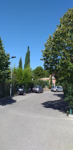 B&B / Chambres d'hotes Cocon Provencal - T1 25m2 - SdB - Terrasse privee & Acces Piscine a Saint Chamas : photos des chambres