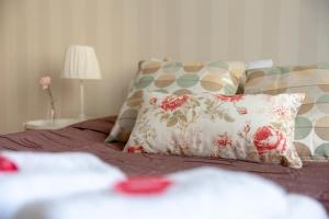 Chmielna Central Warsaw Apartment by BookingHost