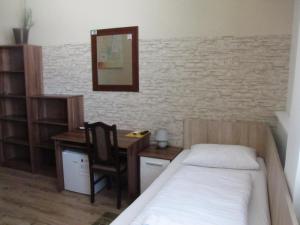Single Room room in Hotel Hubert Nové Zámky