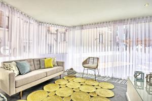 Localtraveling Cathedral & Castle - Family Apartments