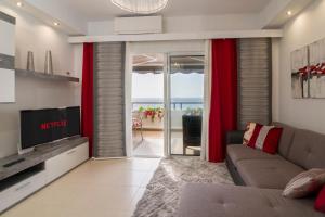 HomeForGuest HARMONY PARK NEW APT WITH SEA VIEW