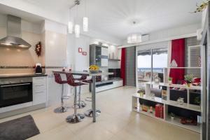 HomeForGuest HARMONY PARK NEW APT WITH SEA VIEW