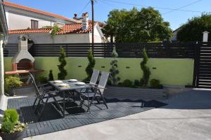 Amarena Holiday Home in Škrljevo 