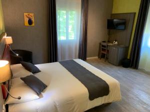 Hotels Les Rives du Plantie : photos des chambres