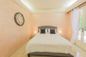 Villas LA ROHIERE - Tourrette-Levens : photos des chambres