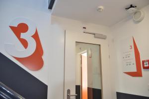 Triple Room room in easyHotel Zürich West