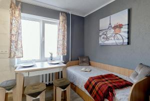 l3-82 MAIN STREET- MODERN NEW THREE 3 SEPARATE 3BEDROOMS 100 m2 - CENTRAL LOCATION, METRO PALACE OF SPORTS - GULLIVER MALL, ARENA CITY