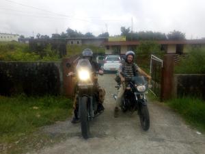 D Cloud Guesthouse - 3hvězdičkové hotely ve městě Čérápuňdží