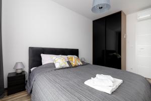 Warsaw Airport 3Bedroom Apartment