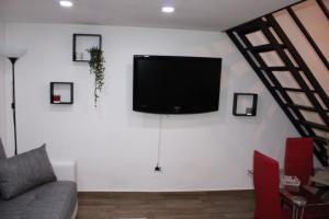 JordanAus Napoli Centro