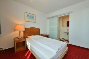 Basic Single Room room in SKYHOTEL Merseburg