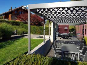 Carrera - Ferienhaus mit Traumgarten (120m2) für max. 2 Personen