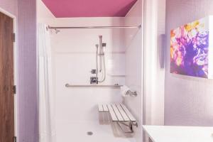 Queen Room with Two Queen Beds and Roll-In Shower - Mobility/Hearing Accessible - Non-Smoking room in La Quinta by Wyndham Houston East at Sheldon Rd