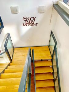 Glasgow City Centre - The PENTHOUSE with RiverViews - (Duplex, 3 Bedrooms, 3 Bathrooms, 2 Living roomsKitchen, Private SKY Terrace, 2 Parkings, Top Floor, Huge - 2100 sq ft, SECC HYDRO)