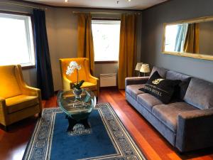 Family Room with Evening Meal room in Grand Hotel Arendal