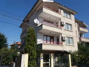 Vila Riviera - Chernomorets