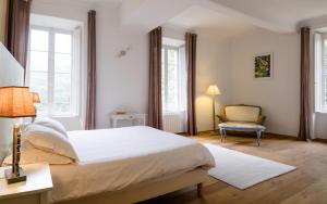 Maisons d'hotes Chateau Haut Gleon : photos des chambres