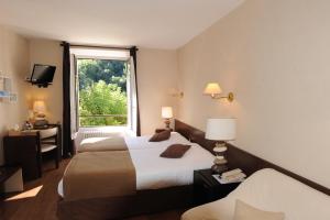 Hotels Logis Belle Rive : Chambre Lits Jumeaux Confort