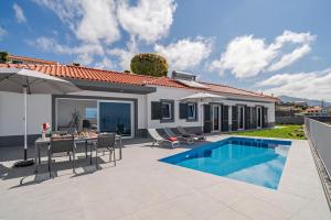 Villa Canavial - Ubytování bez kategorie ve městě Calheta