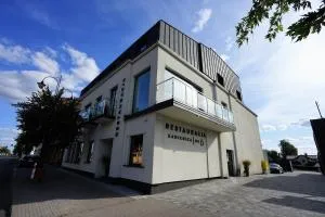 Kamienica nr 6 - Mianów