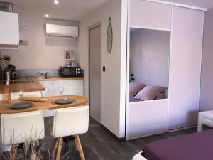 Appartements Hyeres - L'Ayguade - Plage a 400 m : photos des chambres